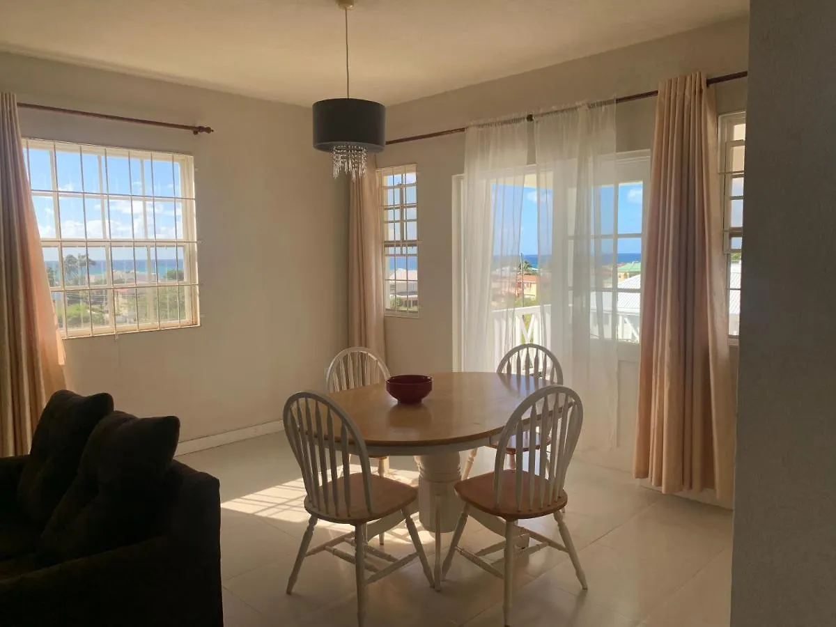 كرايست تشيرش Hilltop Apartments